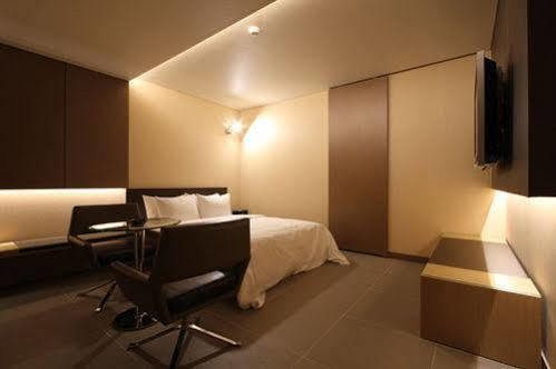 Valentine Hotel Kōyō Exteriér fotografie